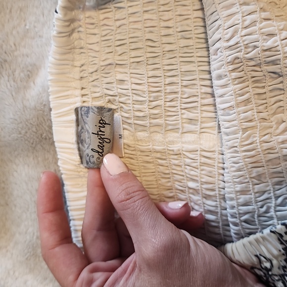 Daytrip Strapless Dress - Picture 3 of 3